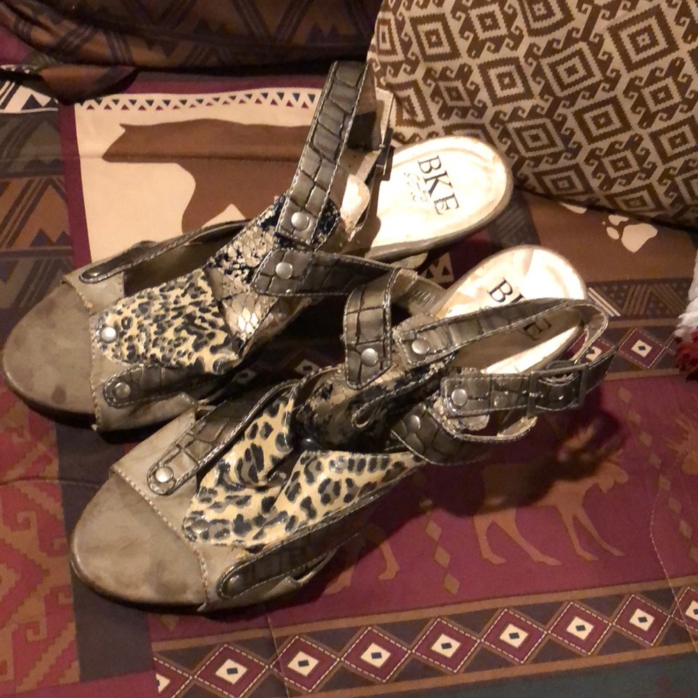 Bke shoes